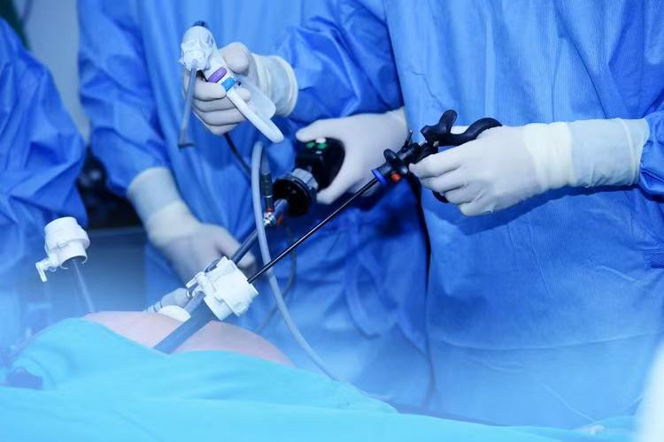 Common ways to stop bleeding in laparoscopic surgery